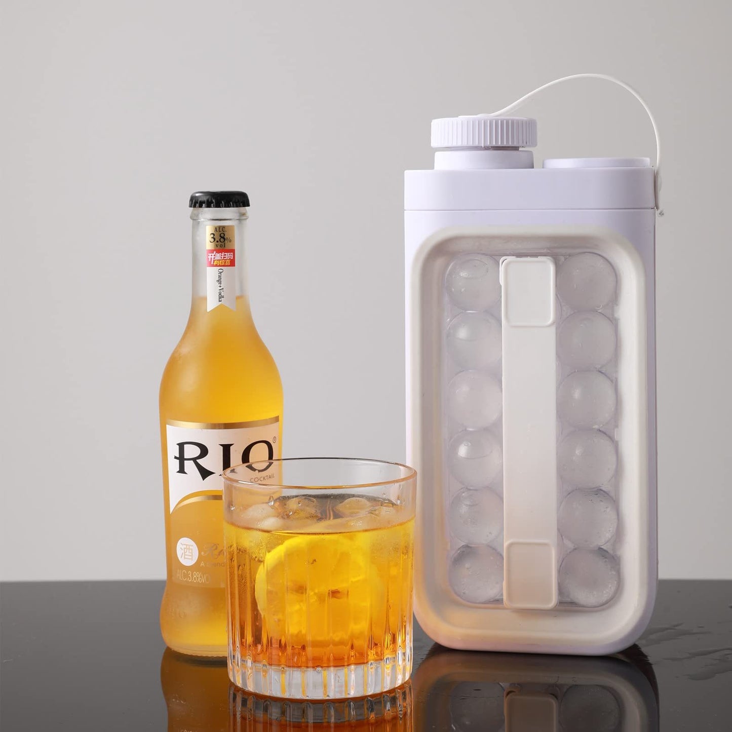 2-in-1 Ice Cube Tray and Water Bottle